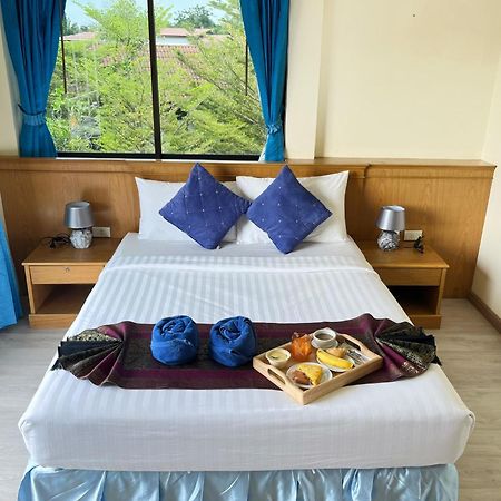 Pailin Hotel Klong Muang Beach Exteriör bild