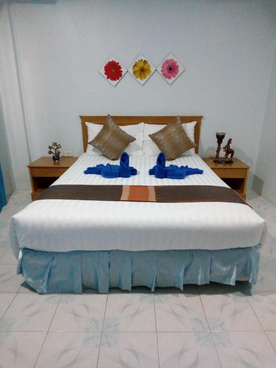 Pailin Hotel Klong Muang Beach Exteriör bild