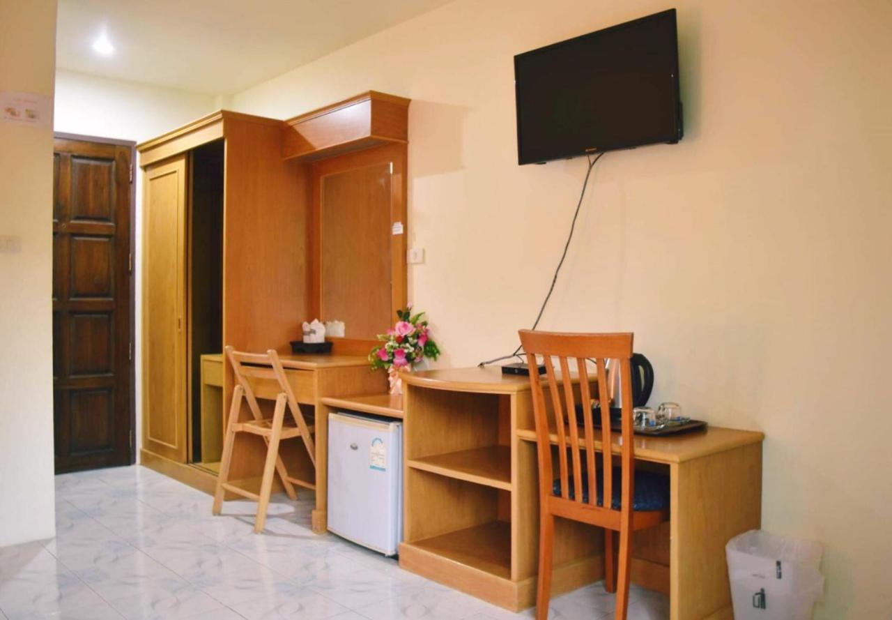 Pailin Hotel Klong Muang Beach Exteriör bild